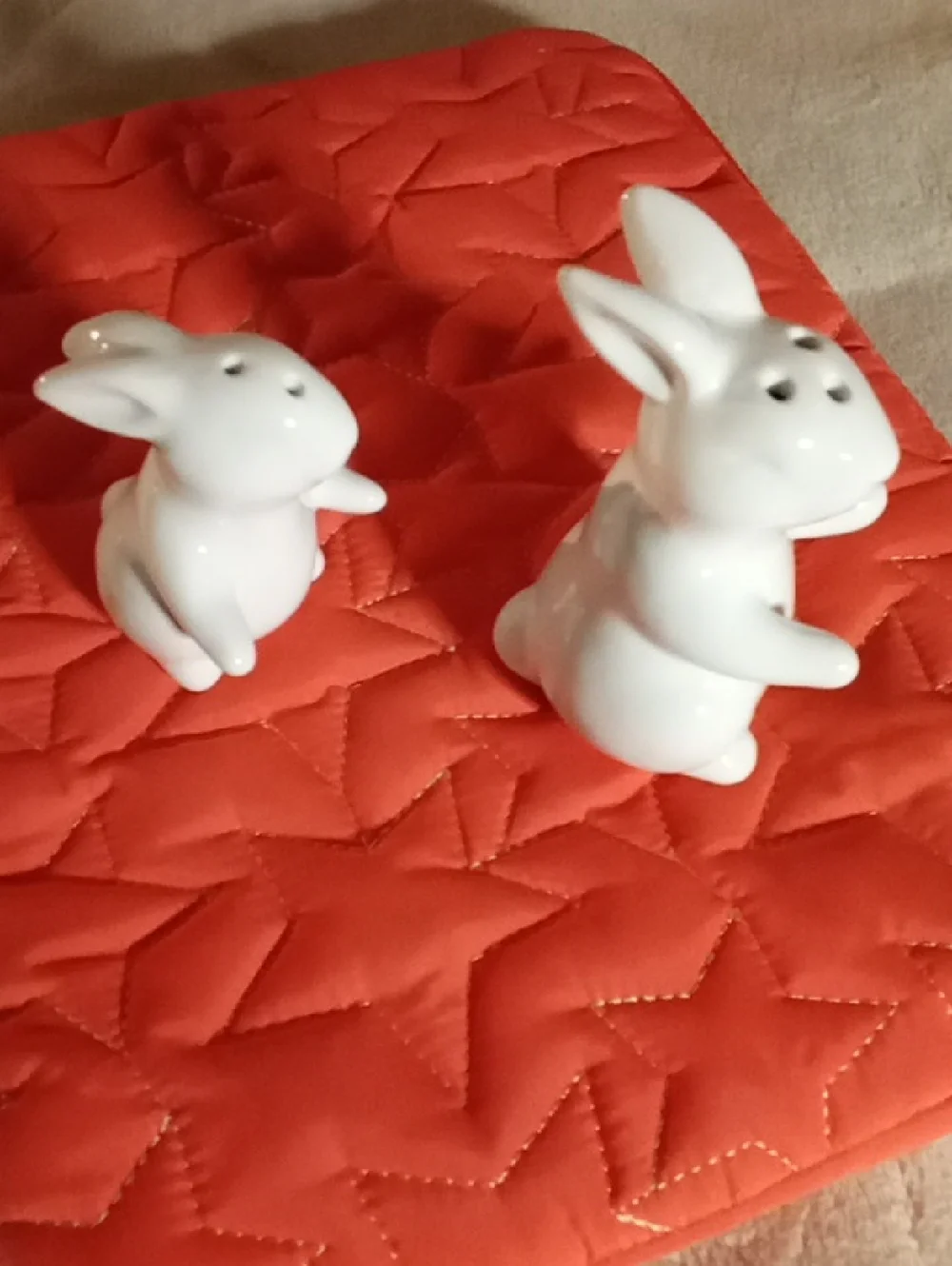 White Ceramic Bunny Salt and Pepper Shakers - NEW IN PACK SO CUTE!!